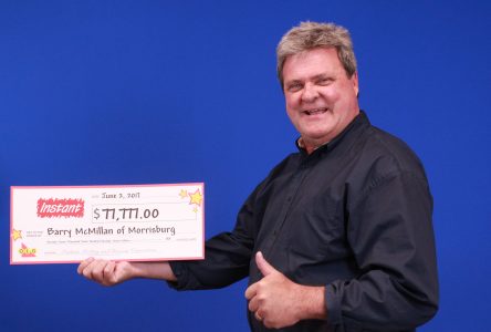 Morrisburg man wins lotto