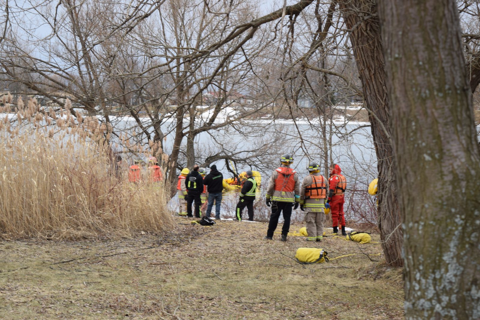 Car found in St. Lawrence River