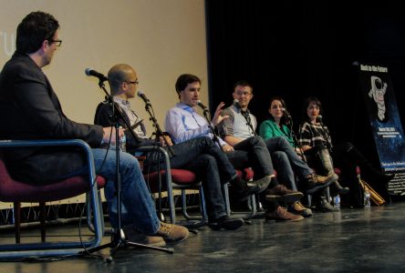 Global tech panel weighs in at local hackathon