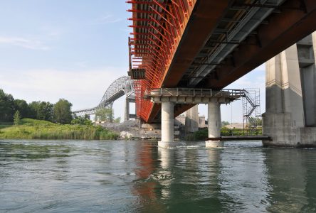 TOLL HIKE: Bridge corporation announces increase to $3.50