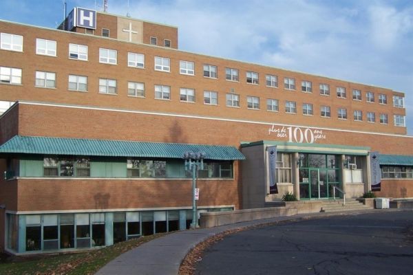 Changes to parking fees at Cornwall hospital