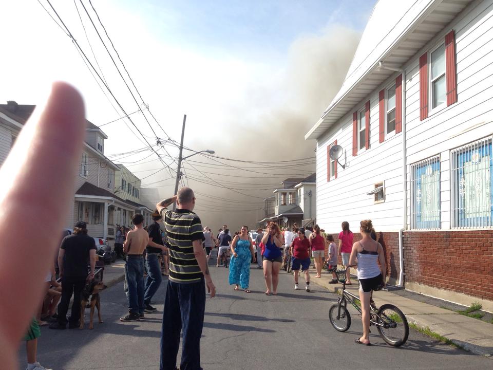 Massive fire engulfs east-end homes, vehicles