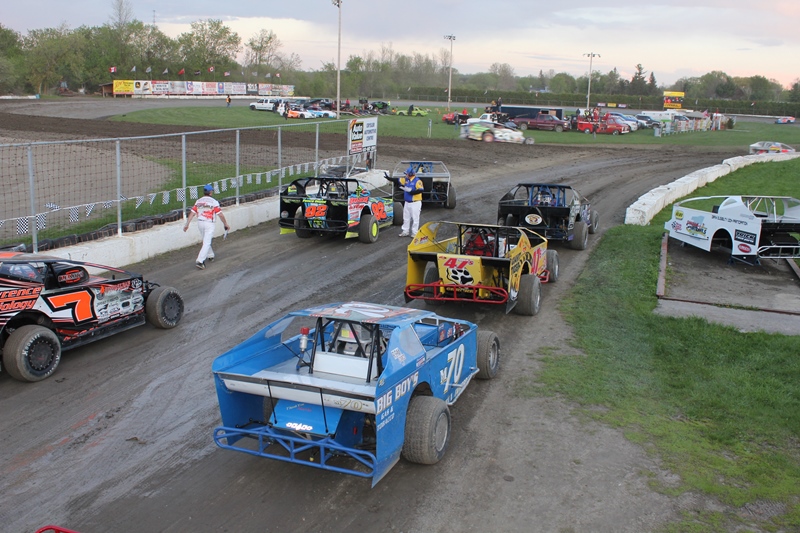 Dingwall, Gauvreau, Richard, Loyer and Clarke, winner at Back to the Track Super Weekend at Cornwall Motor Speedway!