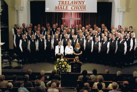CORNWALL EXCHANGE: 85-member choir performs in Seaway City next month