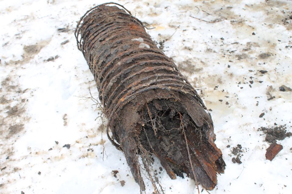 Pipe from 1800s unearthed in North Glengarry