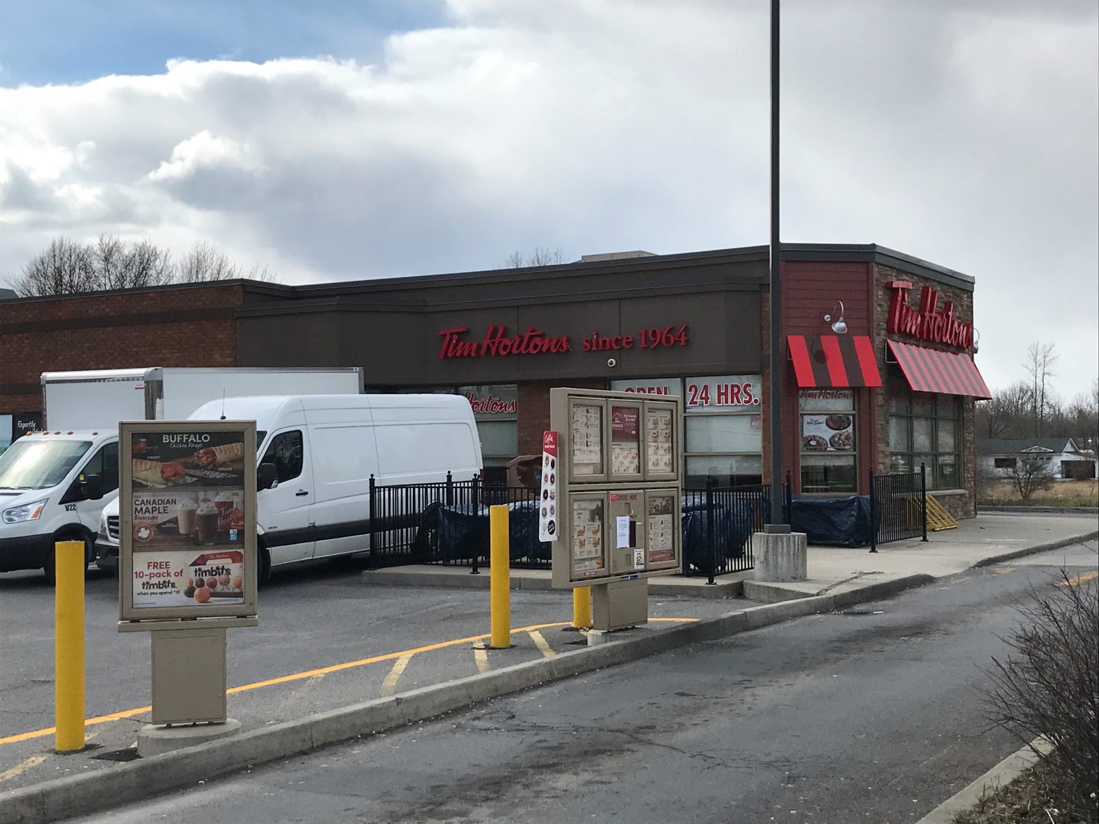 Tollgate Tim Hortons closed because of COVID-19