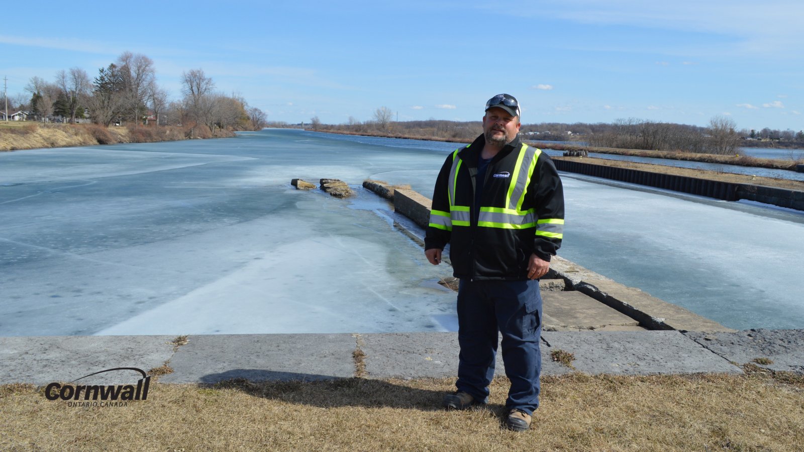 City of Cornwall employee assists in ice water rescue