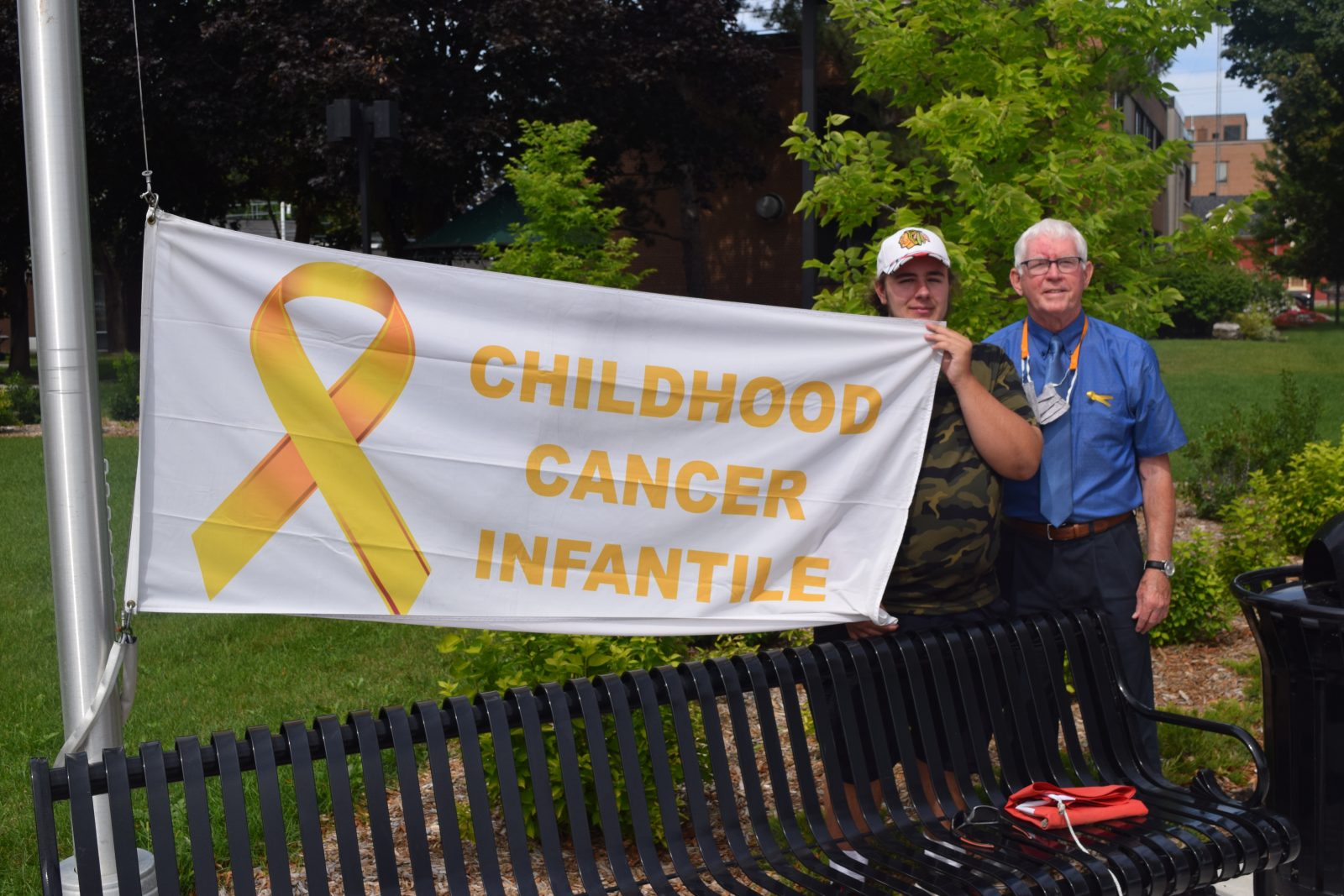 Paint Cornwall Gold for Childhood Cancer Awareness Month