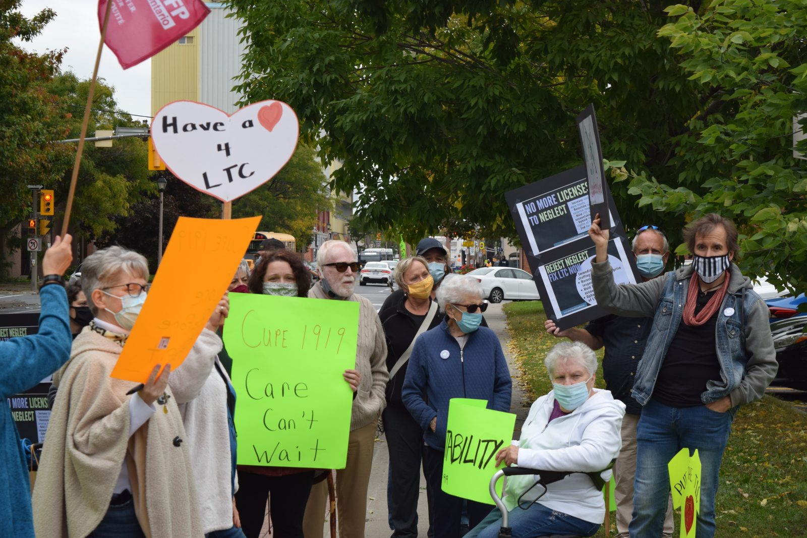 Protesters call on province to put TLC back in LTC