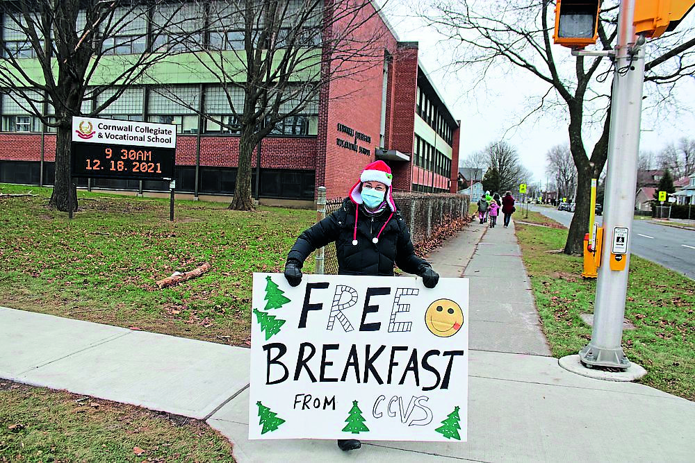 CCVS holds annual holiday breakfast