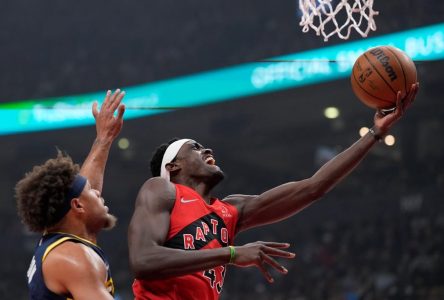 Raptors crush Pacers in front of no fans and after 70-minute fire delay