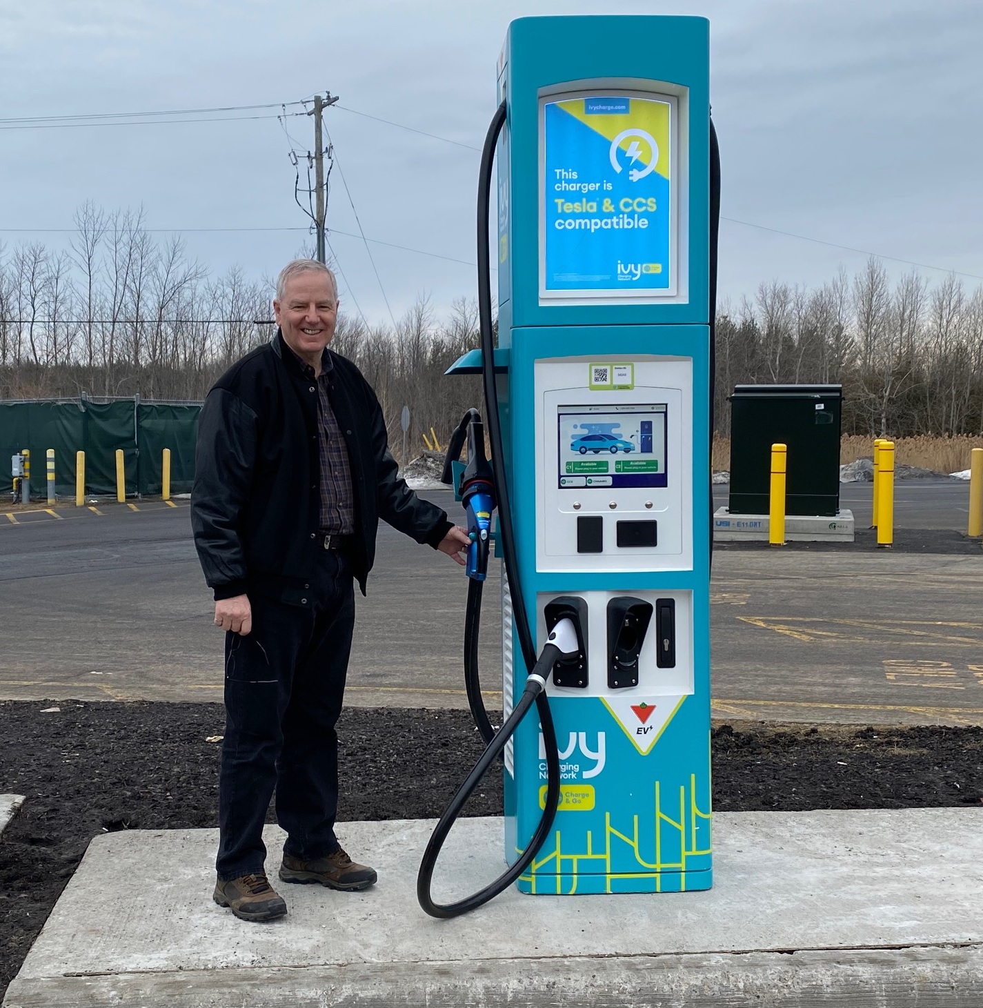 Ingleside ONRoute gets EV charging stations