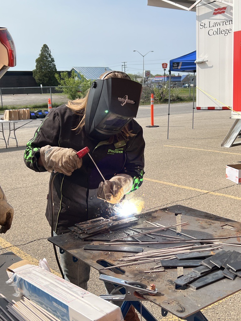 SGDHS Students Get Hands-On with Trades  