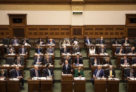 Ontario legislature resumes, Ted Arnott re-elected as Speaker