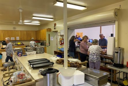Centre 105 Breakfast Highlights the Need for Community Support