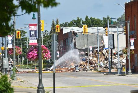 Residents, businesses of Ontario town allege negligence in proposed class action suit