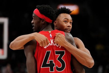 Raptors stars Siakam, Barnes return to lineup for game against Cavaliers