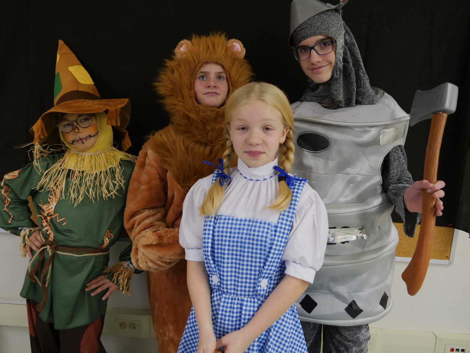 The Wizard of Oz Christmas (A Wickedly Fun Play)