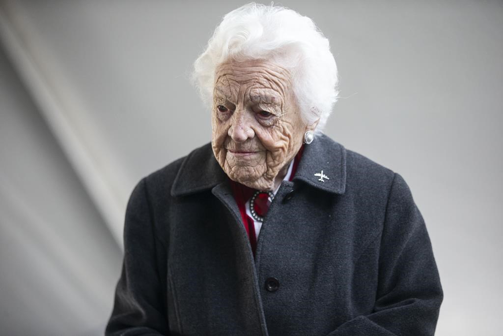 Public to honour former Mississauga mayor Hazel McCallion, lies in state at city hall