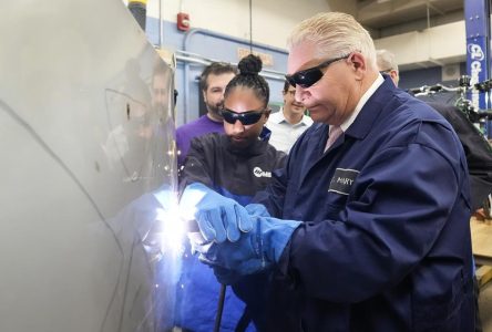 Ontario launches Grade 11 program to work toward skilled-trade apprenticeship