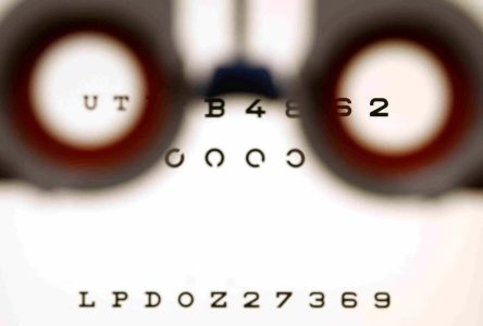 Ontario reaches funding deal with optometrists; changes seniors’ eye exam eligibility