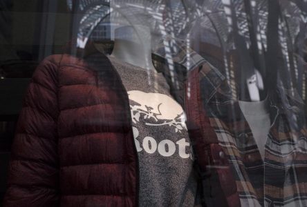 Retailer Roots reports fourth-quarter profit and sales down from year ago