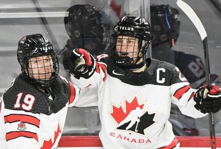 Canada women defeat Switzerland 4-0 in opening game at world hockey championship