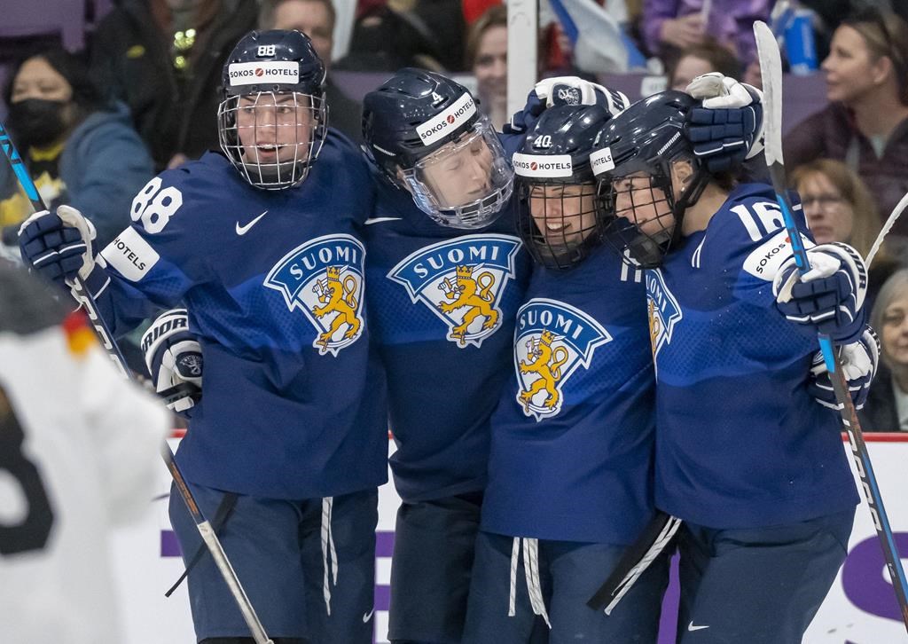 Finland breezes by Hungary 5-0 to finish preliminary play unbeaten at women’s worlds