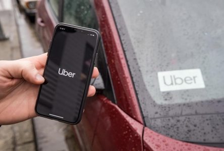 Uber to allow Canadian teens to set up ride-share accounts this summer