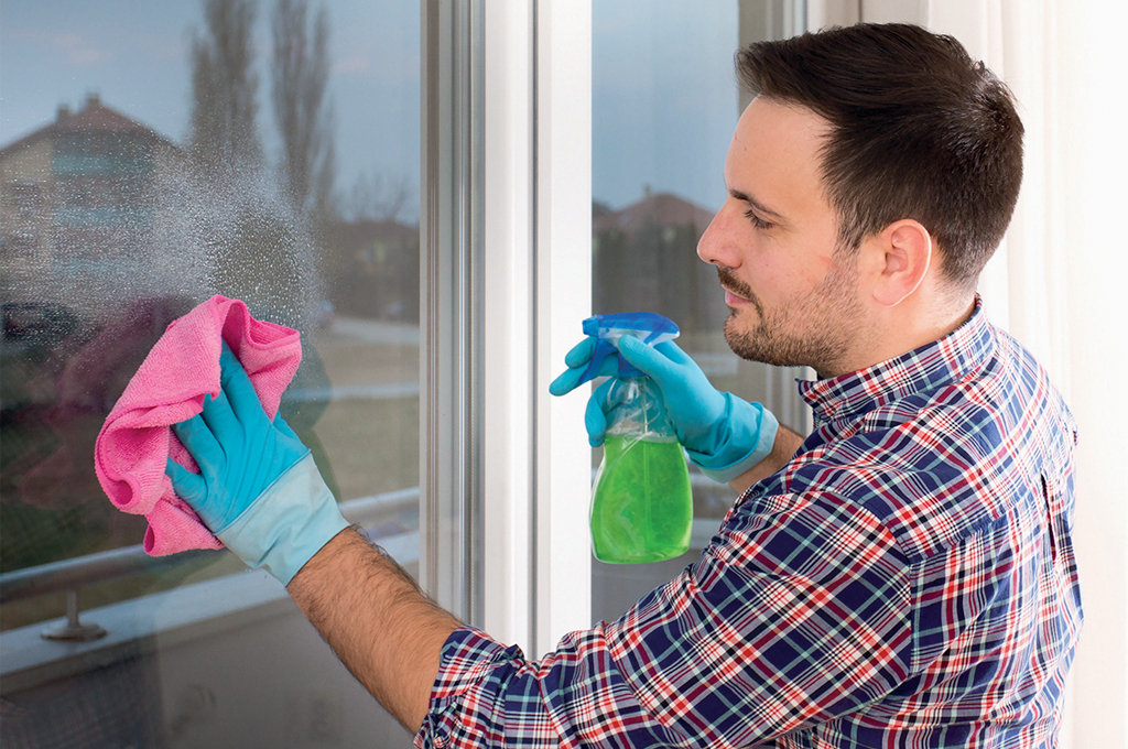 Spring is here: 5 mistakes to avoid when cleaning your windows and mirrors