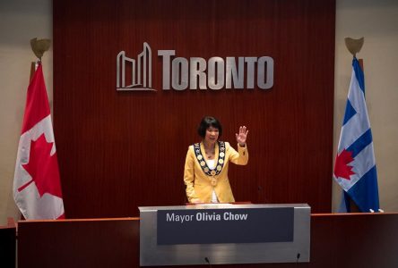 Olivia Chow officially takes office as mayor of Toronto, vows to bring change