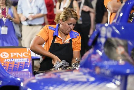 Women in Motorsports program gives Chip Ganassi Racing a competitive edge