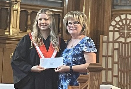 WDMH Auxiliary Bursaries Support Learning