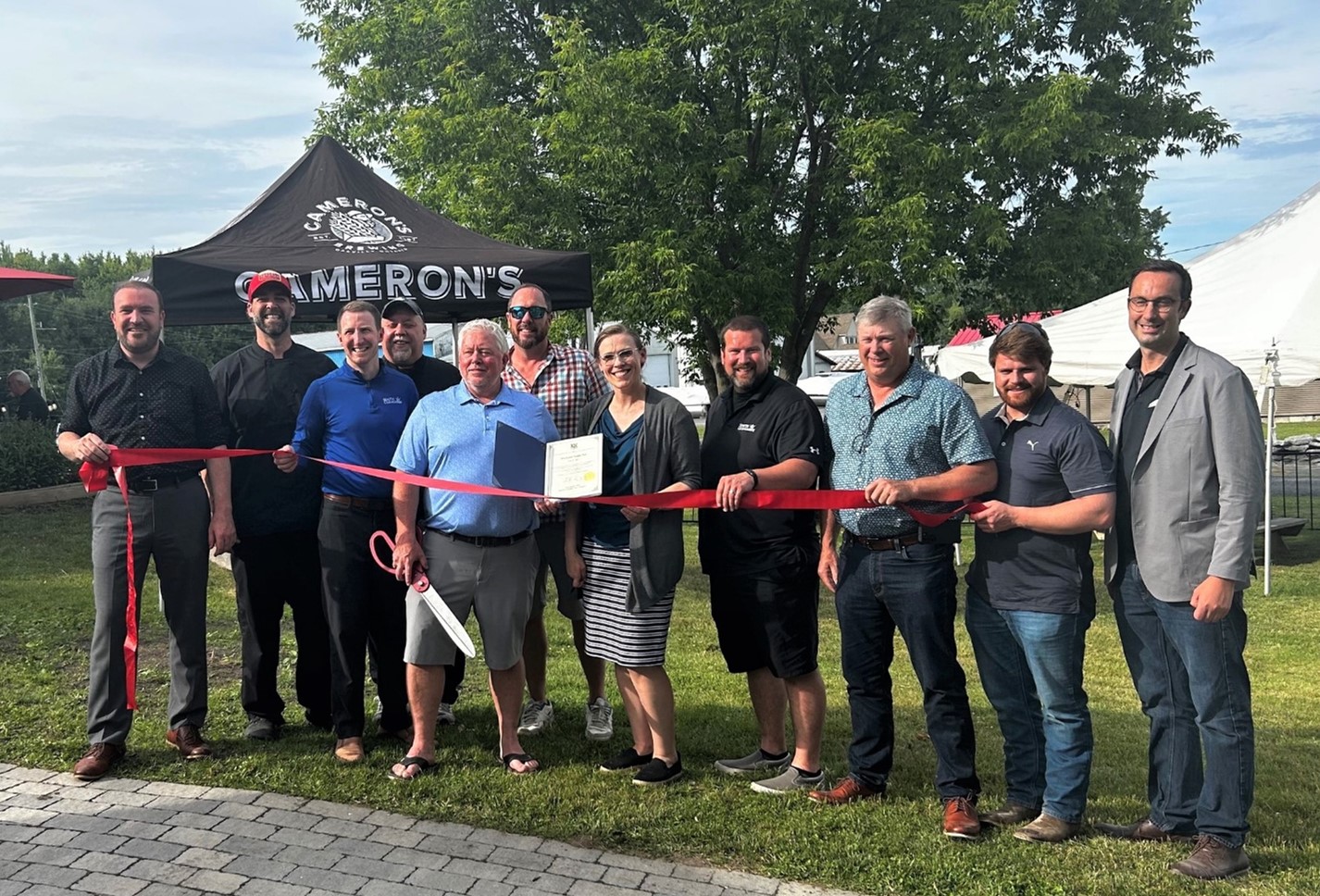 PERCH AND PADDLE PUB’S GRAND OPENING A RESOUNDING SUCCESS