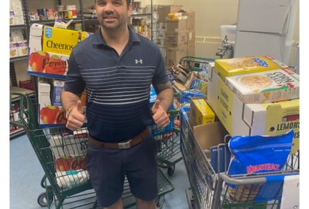 Successful Food Drive Held for Centre105