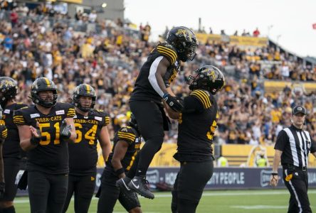 Tiger-Cats turn trio of second-half interceptions into 29-23 win over Blue Bombers