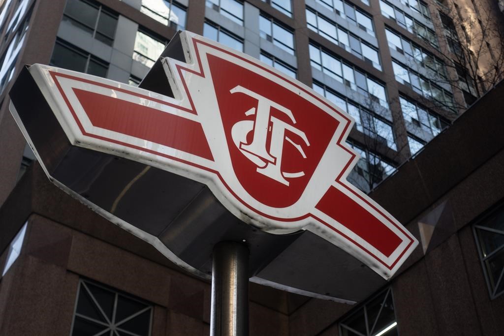 Rogers urged minister to not turn off its customers’ access to 5G network on TTC