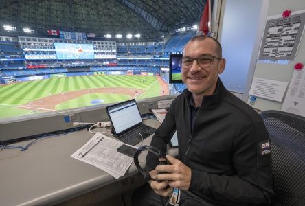 Roadblock Lifted: Blue Jays radio crew would return to road if team makes playoffs