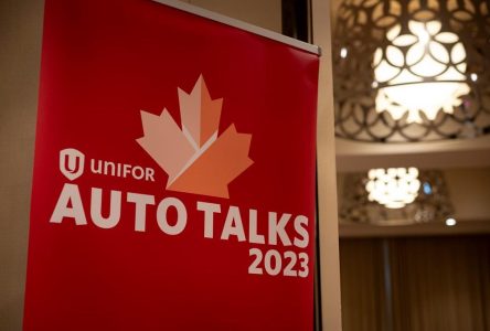 Unifor sets Oct. 9 deadline for contract talks with General Motors