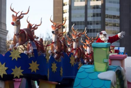 Volunteers a key part of the magic at annual Toronto Santa Claus Parade