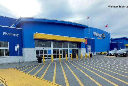 Walmart Celebrates a Renovated and Remodeled Supercentre in Cornwall