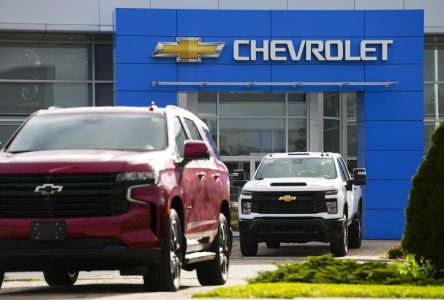 November new car sales see biggest monthly gain so far this year: DesRosiers