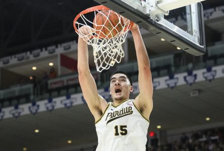 Canada’s Edey stars for Purdue in Toronto homecoming, etches name in record book