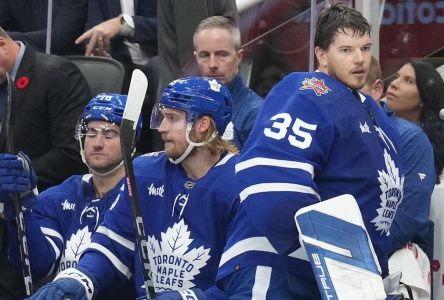 Maple Leafs recall struggling goaltender Samsonov from AHL’s Marlies