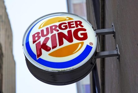 Restaurant Brands buying Burger King franchisee Carrols Restaurant Group for US$1B