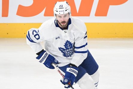 ‘Ultracompetitive’ Edmundson easing in with Leafs; Marner ‘unlikely’ to play Thursday