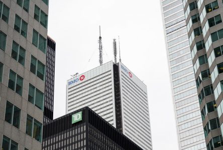 Canadian banks face ESG-related proposals at AGMs, but little new on climate