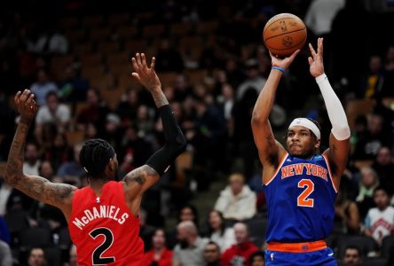 Knicks cruise past Raptors 145-101 in most lopsided home loss in Toronto’s history