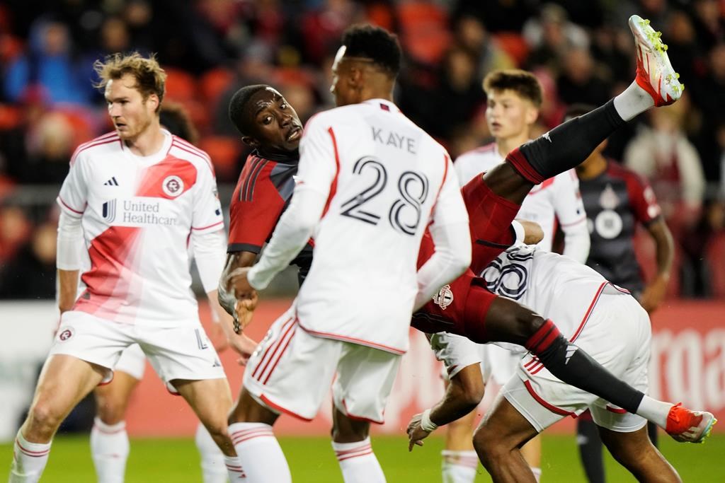 Prince Owusu’s acrobatic second-half strike lifts Toronto FC past New England