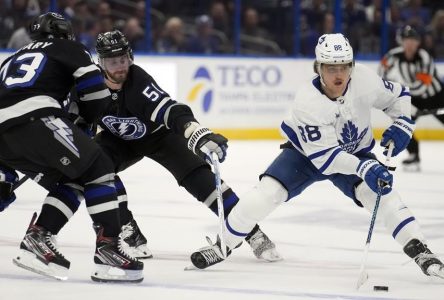 Leafs winger William Nylander sits 3rd straight playoff game with undisclosed injury